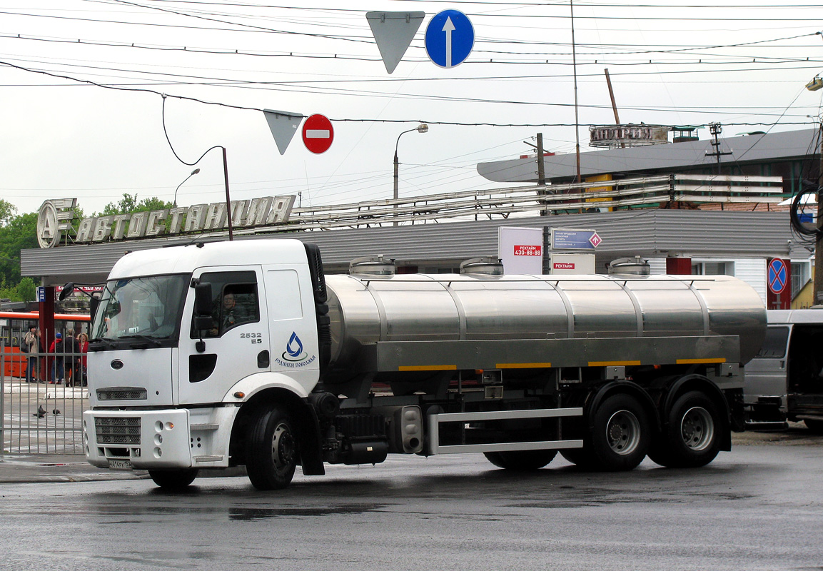 Нижегородская область, № Н 414 РК 152 — Ford Cargo ('2003) 2532