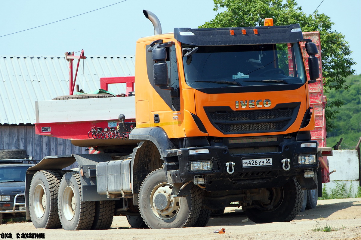 Сахалинская область, № М 426 УВ 65 — IVECO-AMT Trakker ('2013)