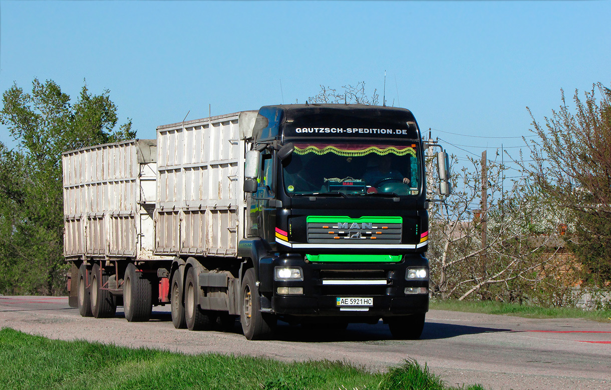 Днепропетровская область, № АЕ 5921 НС — MAN TGA 26.350