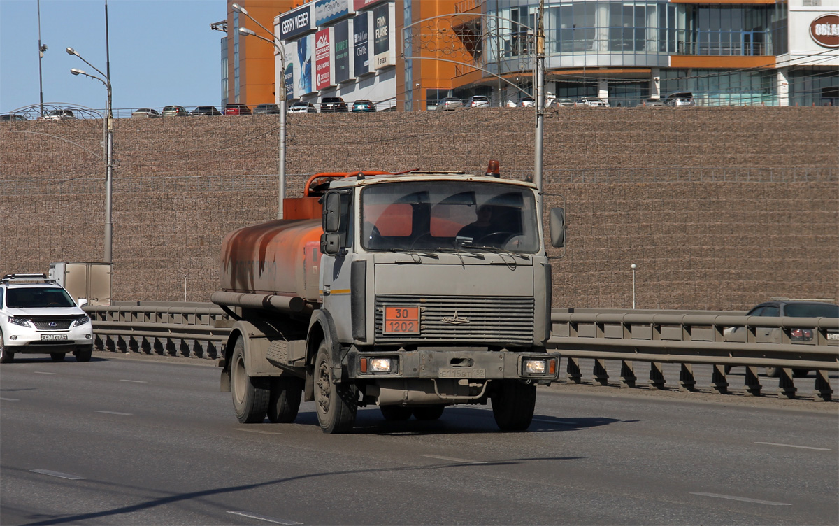 Красноярский край, № Е 115 ВТ 159 — МАЗ-533702