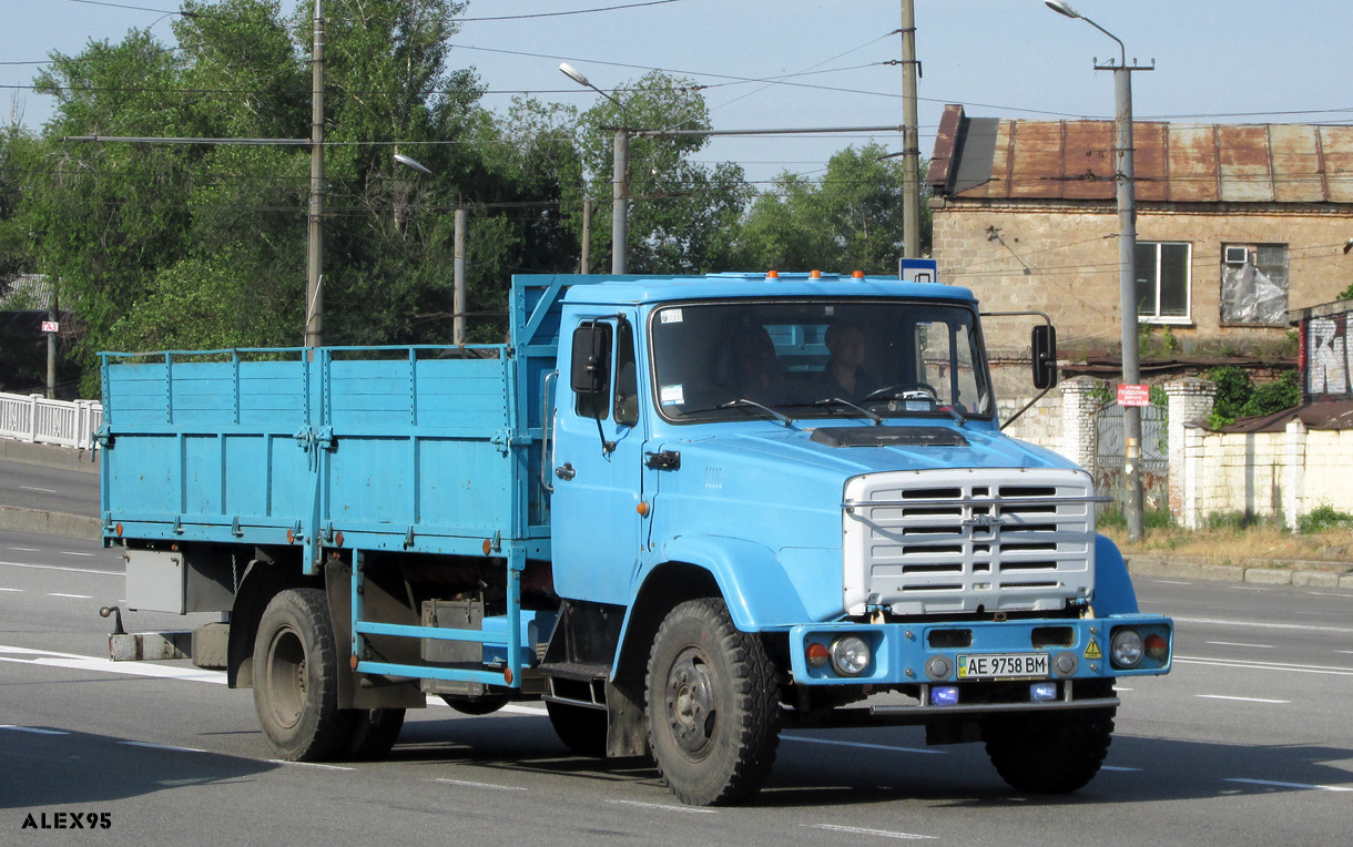 Днепропетровская область, № АЕ 9758 ВМ — ЗИЛ-433100