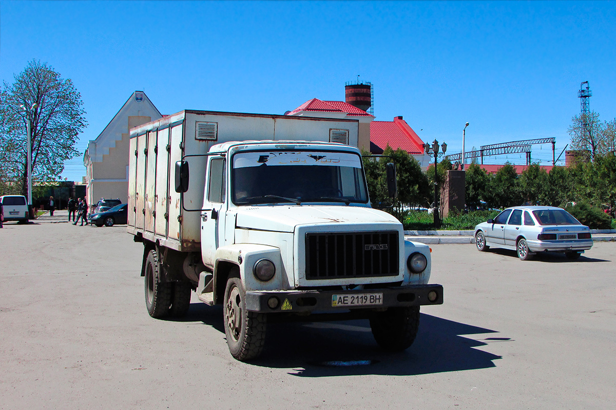 Днепропетровская область, № АЕ 2119 ВН — ГАЗ-3307