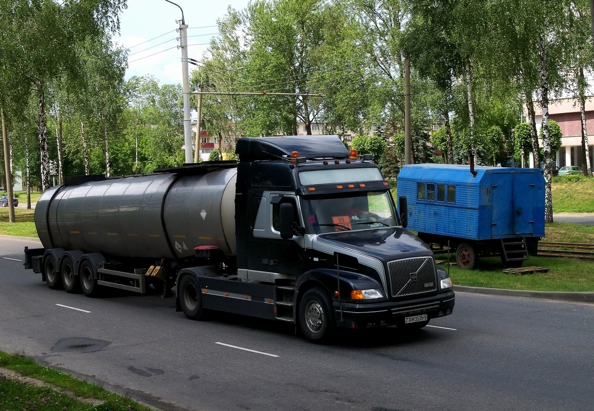 Минская область, № АМ 3535-5 — Volvo NH12