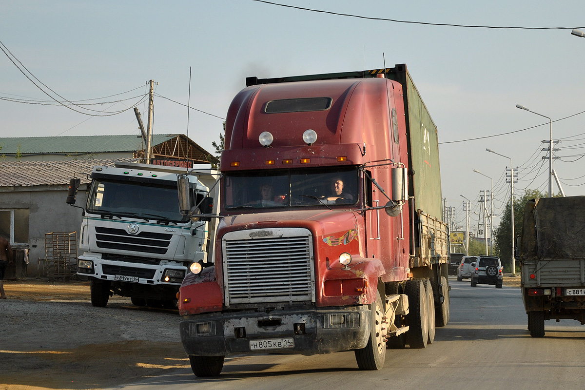 Саха (Якутия), № Н 805 КВ 14 — Freightliner FLD 120