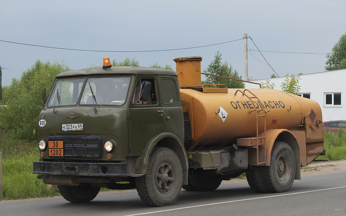 Тверская область, № К 323 РА 69 — МАЗ-500АШ