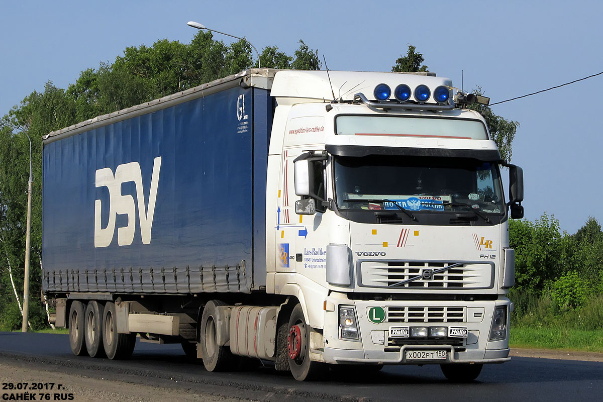 Московская область, № Х 002 РТ 150 — Volvo ('2002) FH12.420