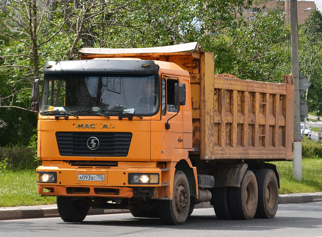 Московская область, № А 093 ВС 750 — Shaanxi Shacman F2000 SX325x