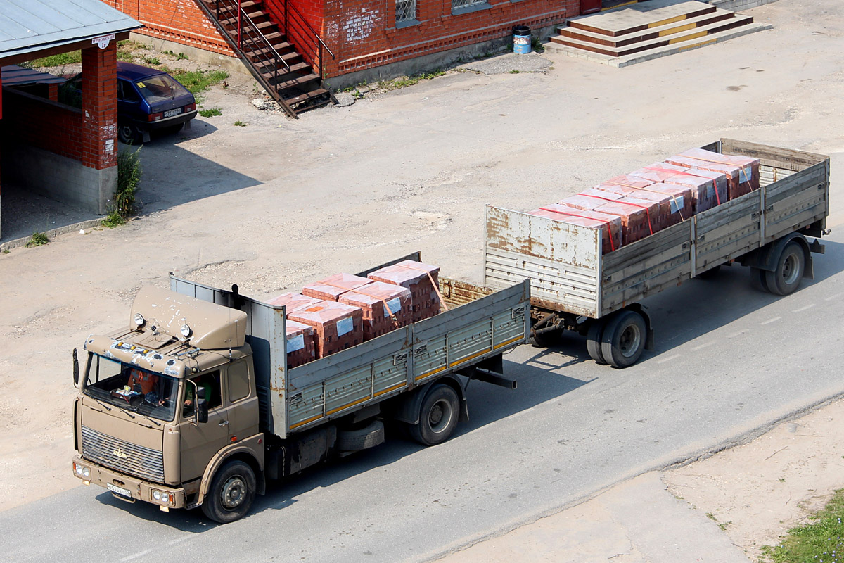 Нижегородская область, № О 515 АТ 52 — МАЗ-5336 (общая модель)