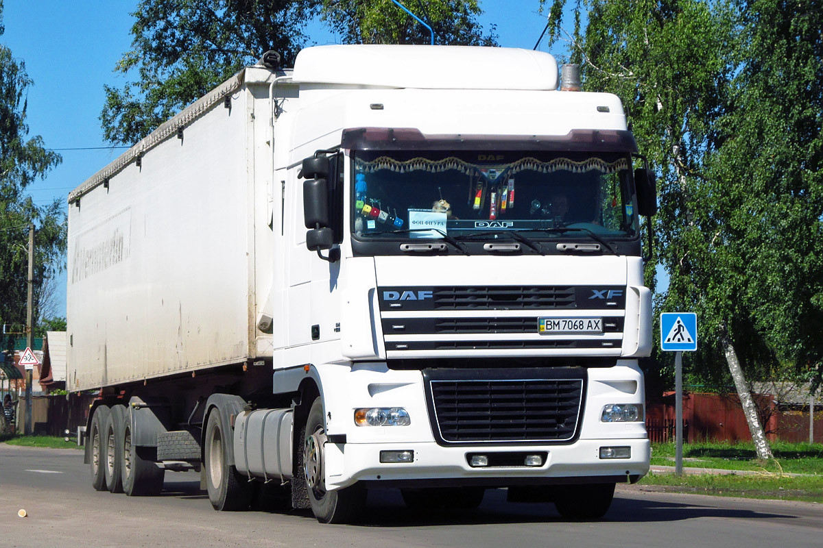 Сумская область, № ВМ 7068 АХ — DAF XF95 FT