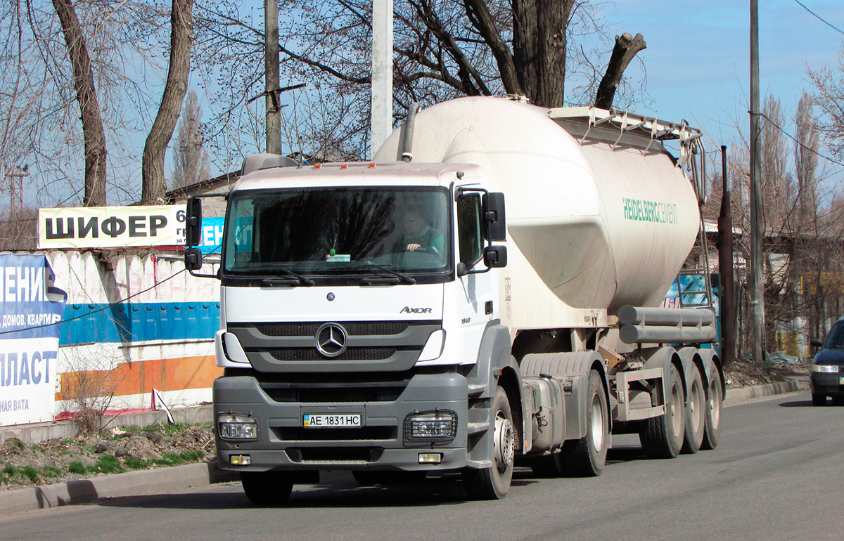 Днепропетровская область, № АЕ 1831 НС — Mercedes-Benz Axor 1840