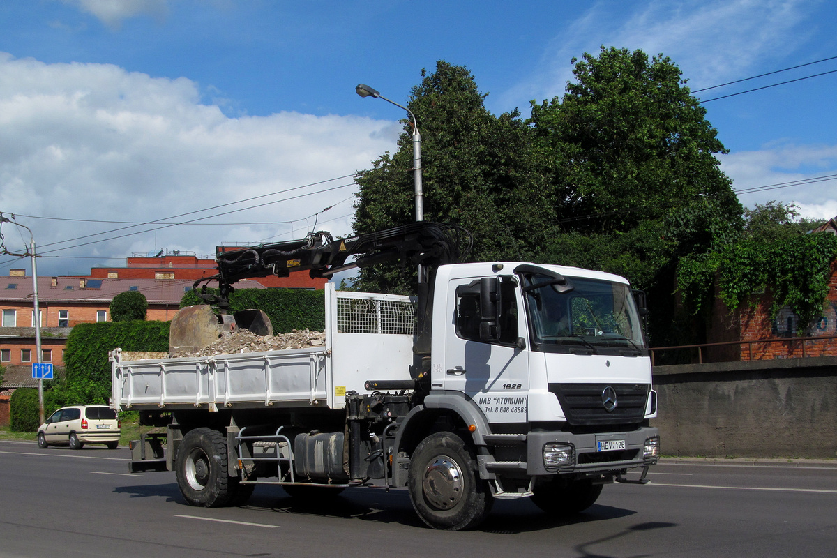 Литва, № HEV 126 — Mercedes-Benz Axor 1828