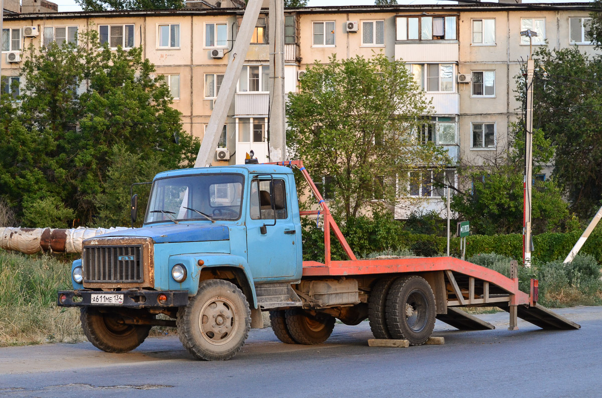 Волгоградская область, № А 611 МЕ 134 — ГАЗ-33073