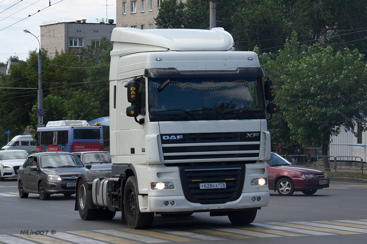 Санкт-Петербург, № У 628 КА 178 — DAF XF105 FT