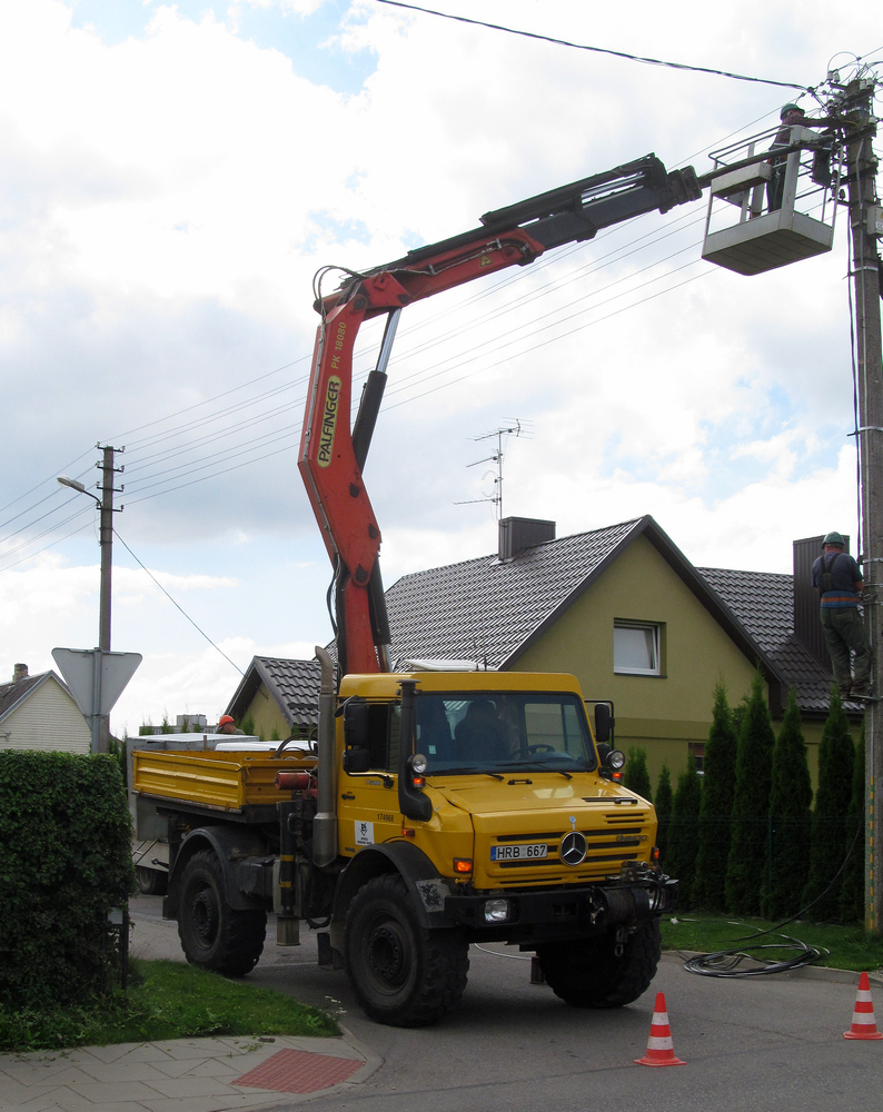 Литва, № HRB 667 — Mercedes-Benz Unimog (общ.м)