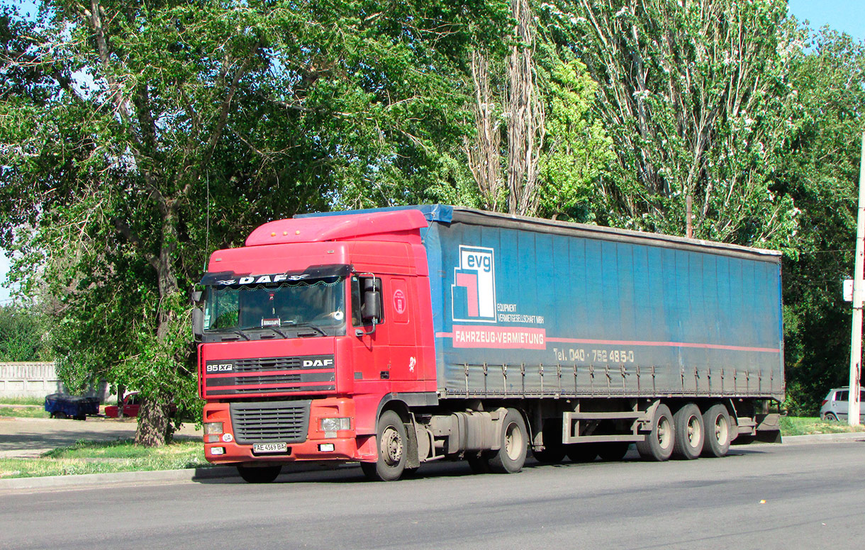 Днепропетровская область, № АЕ 4569 ВА — DAF 95XF FT