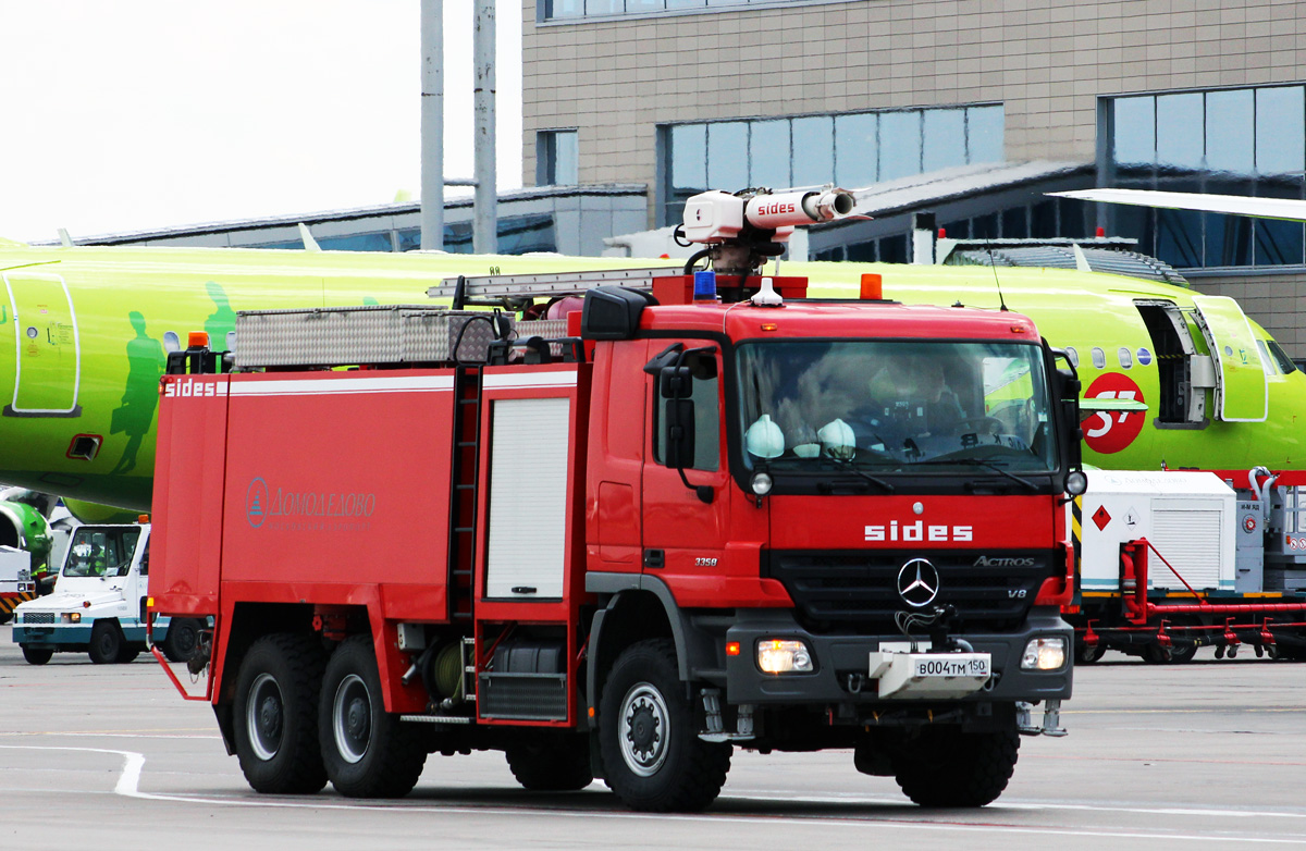 Московская область, № В 004 ТМ 150 — Mercedes-Benz Actros ('2003) 3358