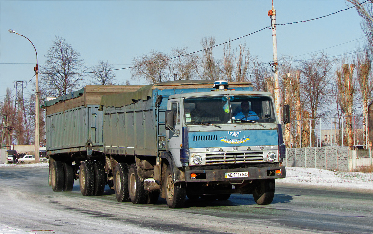 Днепропетровская область, № АЕ 9129 ЕО — КамАЗ-5320