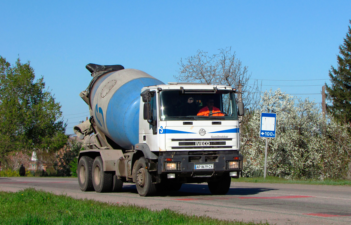 Запорожская область, № АР 8619 СХ — IVECO EuroTrakker