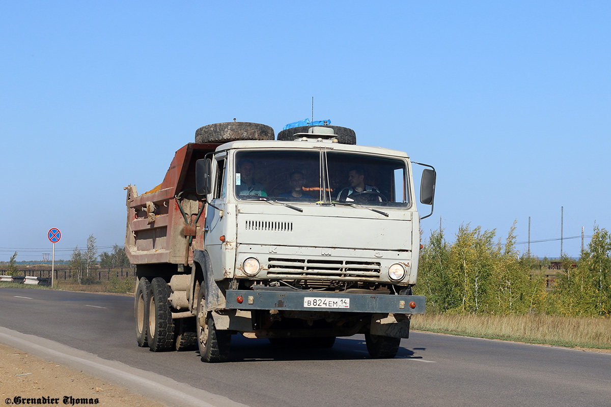 Саха (Якутия), № В 824 ЕМ 14 — КамАЗ-5320