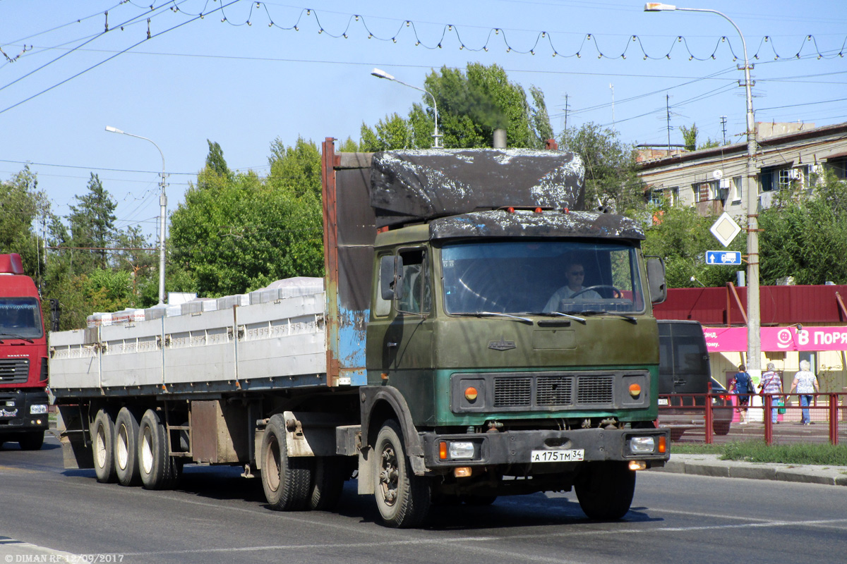 Волгоградская область, № А 175 ТМ 34 — МАЗ-54323