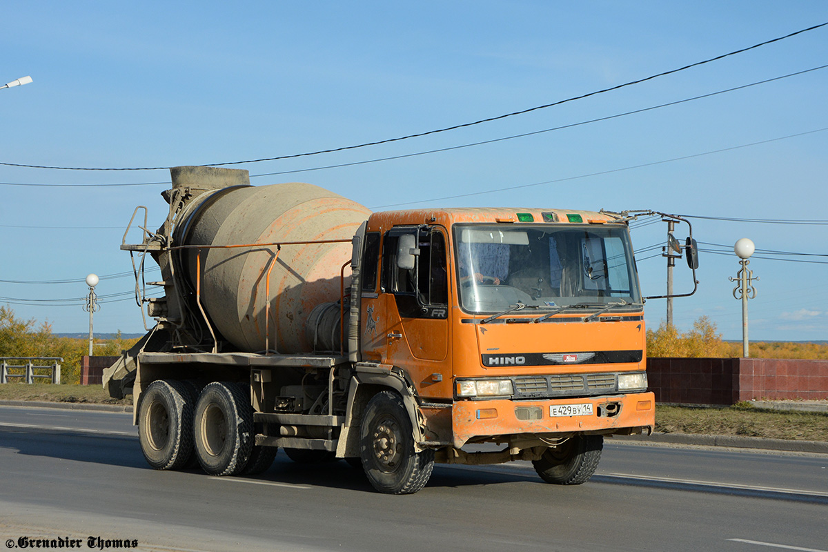 Саха (Якутия), № Е 429 ВУ 14 — Hino FS