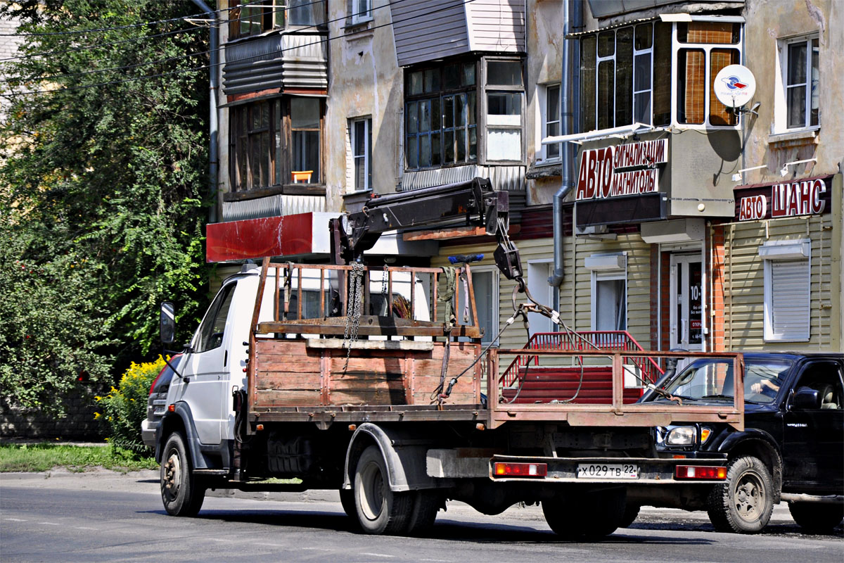 Алтайский край, № Х 029 ТВ 22 — ГАЗ-33104 "Валдай"