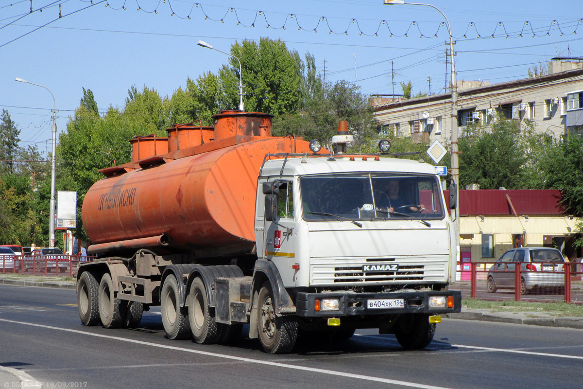 Волгоградская область, № В 404 ХК 134 — КамАЗ-5410