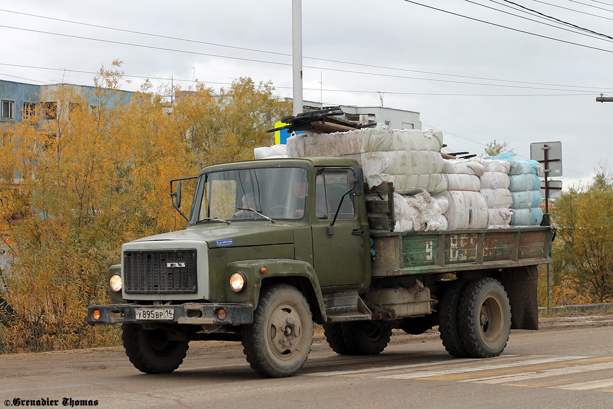 Саха (Якутия), № У 895 ВР 14 — ГАЗ-33073