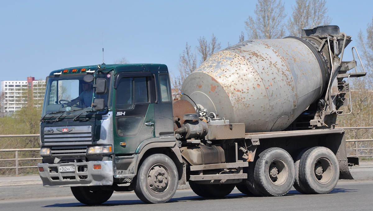 Омская область, № Р 362 НН 174 — Hino SH