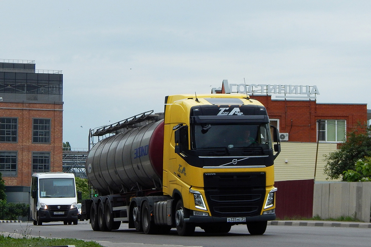 Белгородская область, № О 335 НС 31 — Volvo ('2012) FH.420