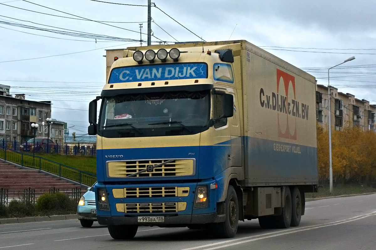 Иркутская область, № У 993 ВА 138 — Volvo ('2002) FH12.480