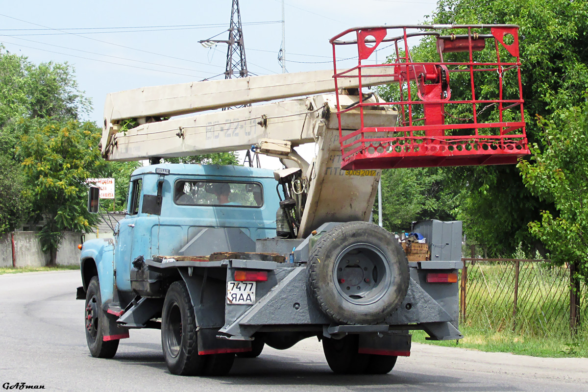 Днепропетровская область, № 7477 ЯАА — ЗИЛ-431412