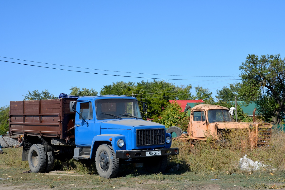 Краснодарский край, № С 889 ОН 123 — ГАЗ-33072