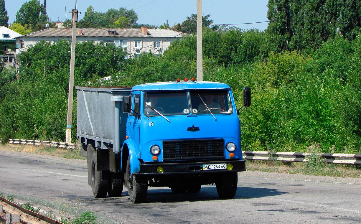 Днепропетровская область, № АЕ 1263 ЕС — МАЗ (общая модель)