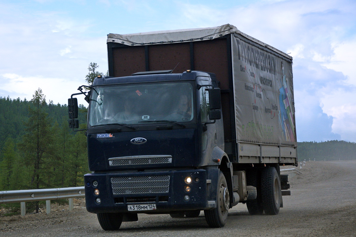 Красноярский край, № А 318 ММ 124 — Ford Cargo ('2003) 1832