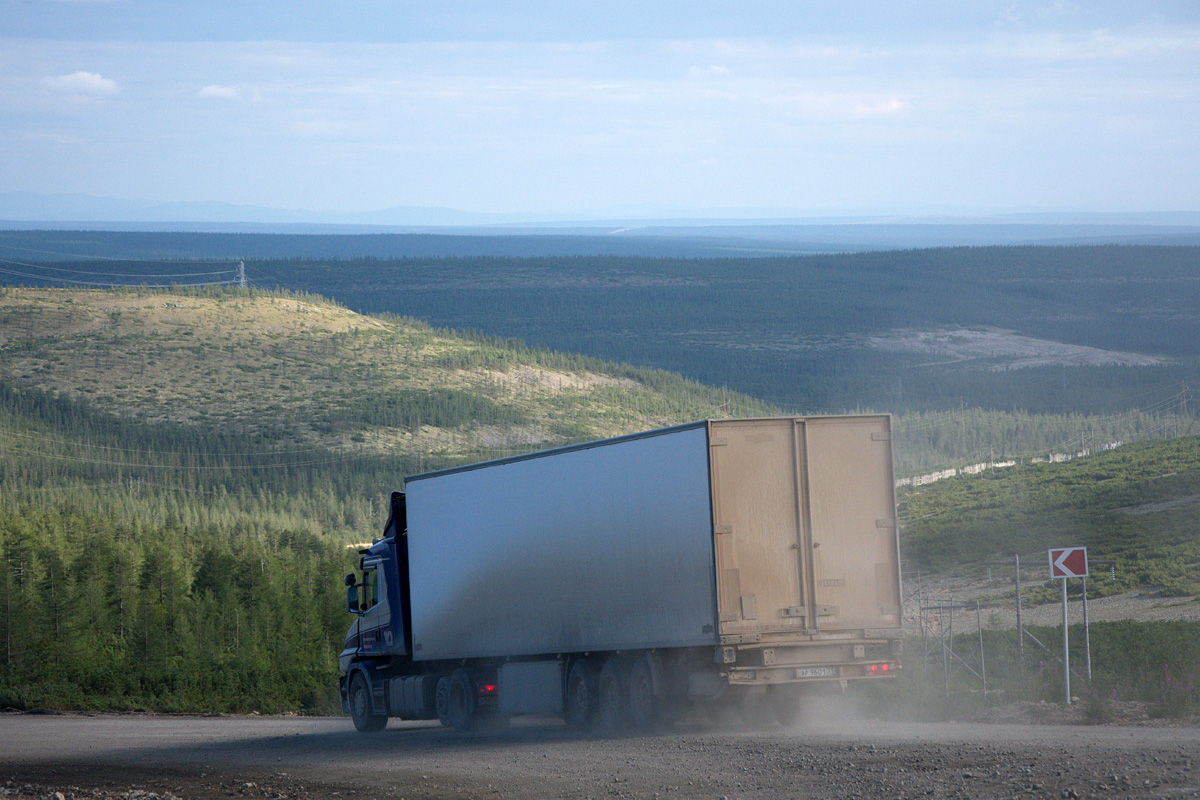 Белгородская область, № Н 340 ОА 31 — Scania ('1996) T-Series 124L