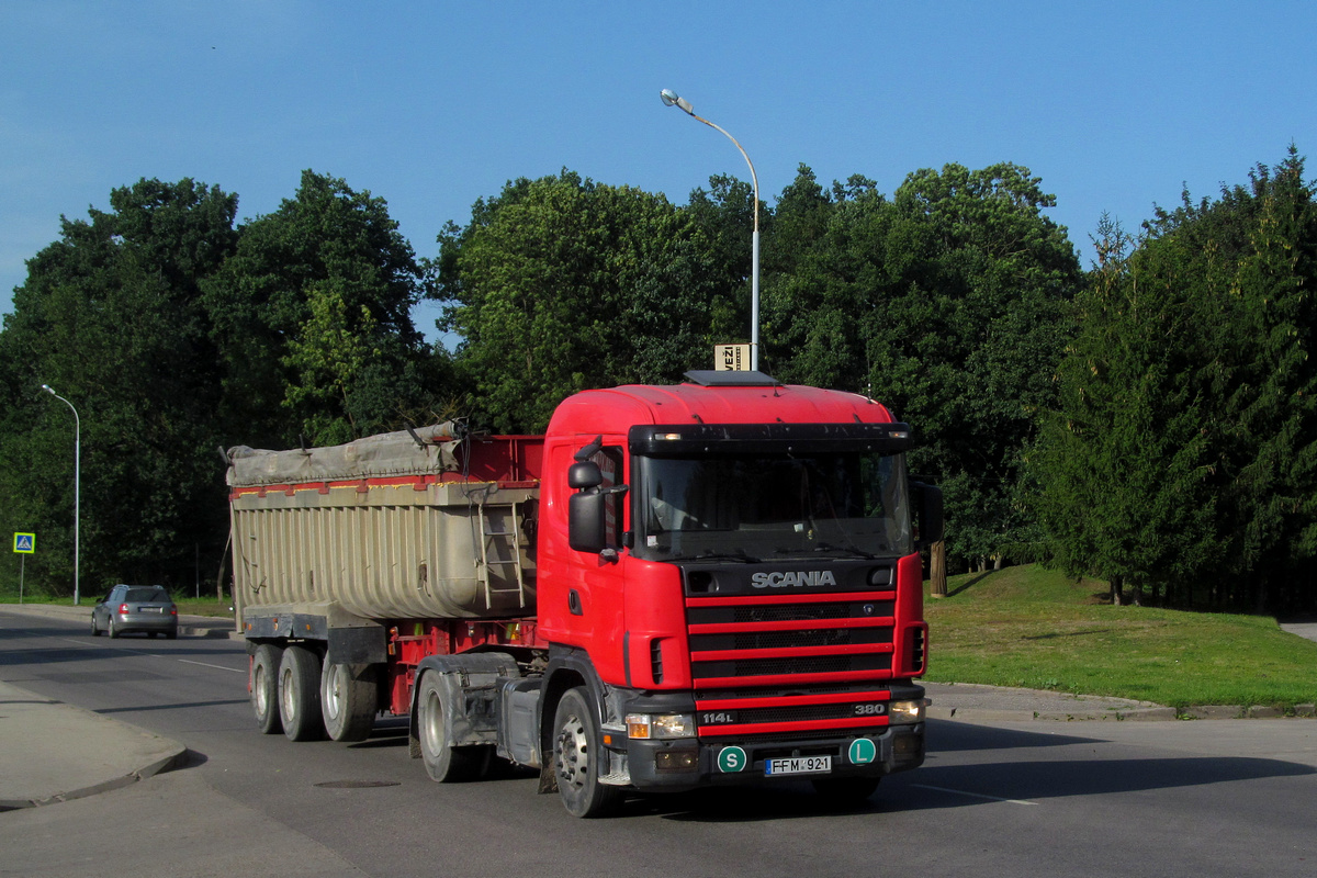 Литва, № FFM 921 — Scania ('1996) R114L