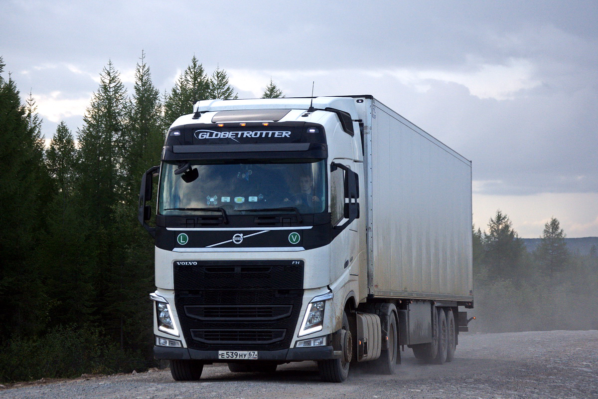 Смоленская область, № Е 539 НУ 67 — Volvo ('2012) FH.460 [X9P]