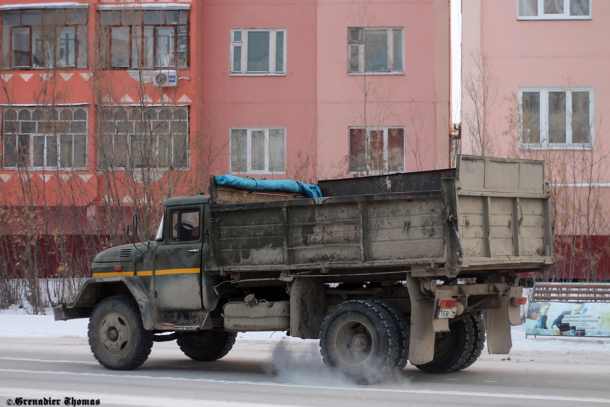 Саха (Якутия), № Е 041 ЕВ 14 — ЗИЛ-495710