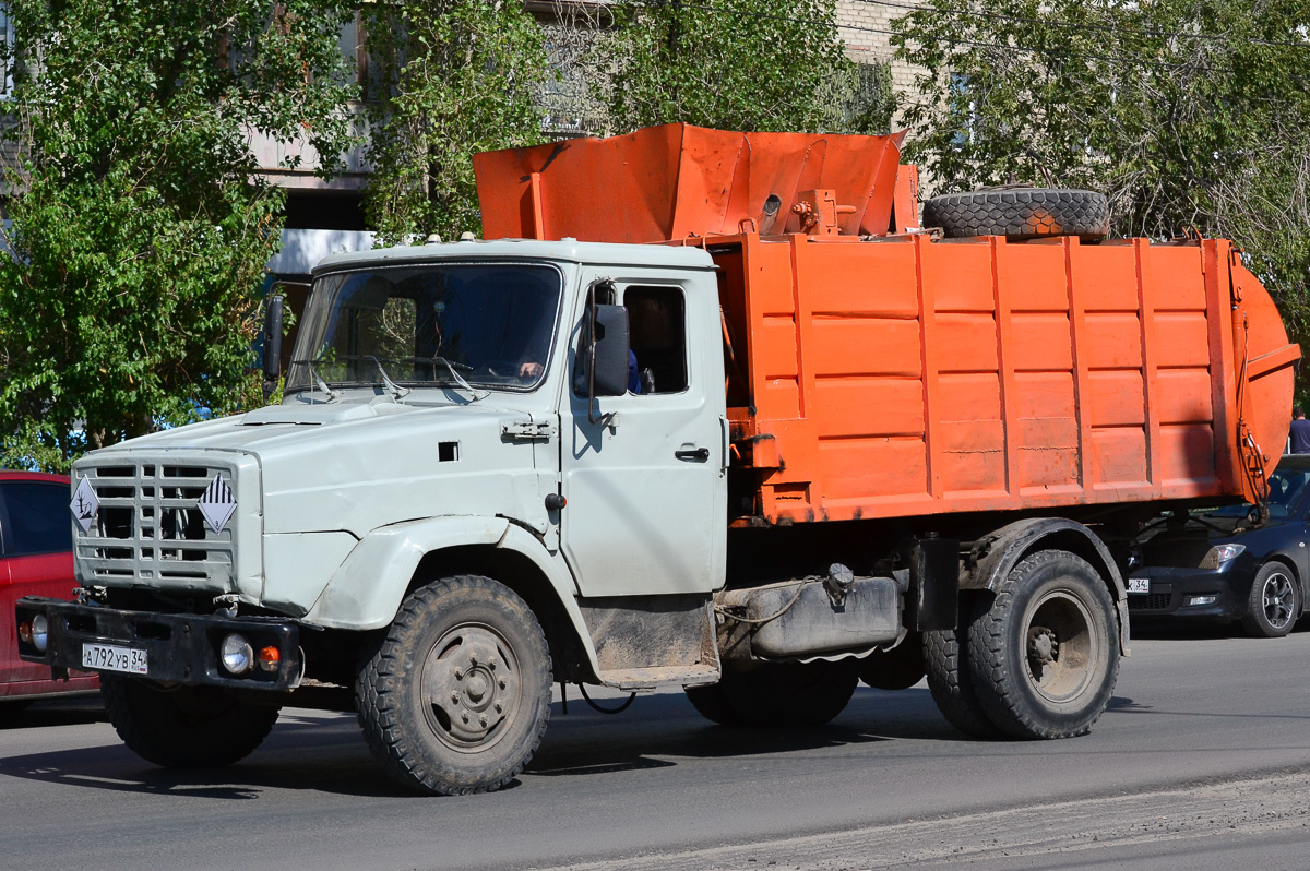 Волгоградская область, № А 792 УВ 34 — ЗИЛ-433362