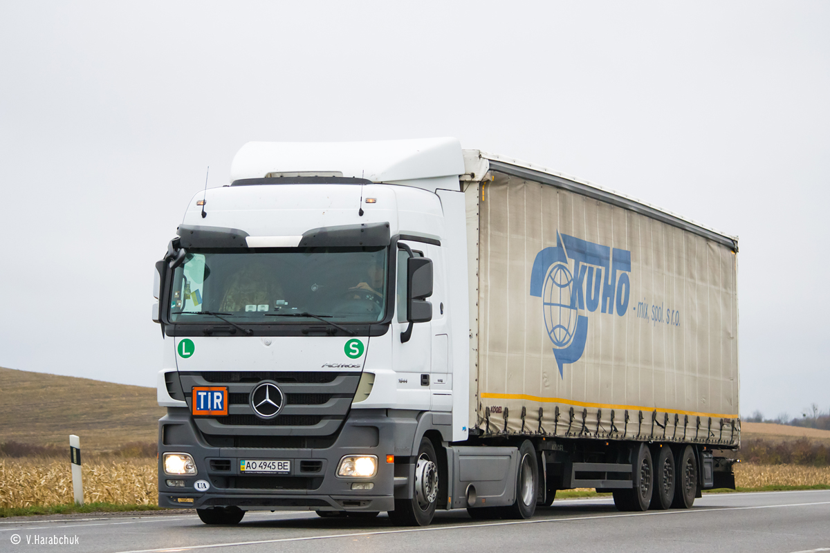 Закарпатская область, № АО 4945 ВЕ — Mercedes-Benz Actros ('2009) 1844