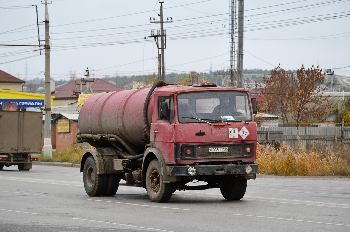 Волгоградская область, № В 406 ОН 134 — МАЗ-5337 [533700]