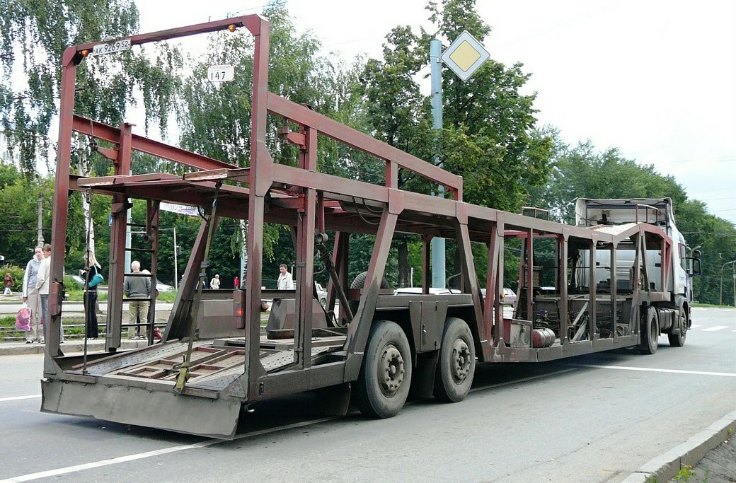 Нижегородская область, № Т 778 ВТ 52 — Scania ('1996) P114G