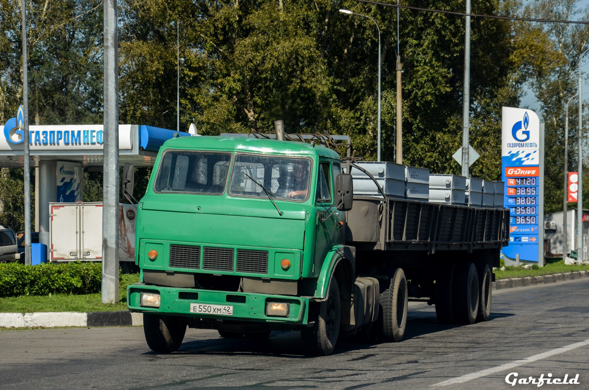 Кемеровская область, № Е 550 ХМ 42 — МАЗ-504В