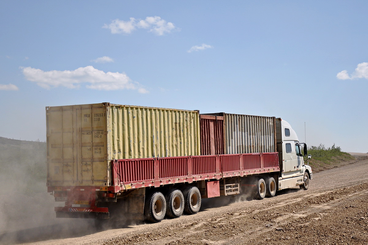 Саха (Якутия), № Р 234 ЕУ 14 — Volvo VNL770