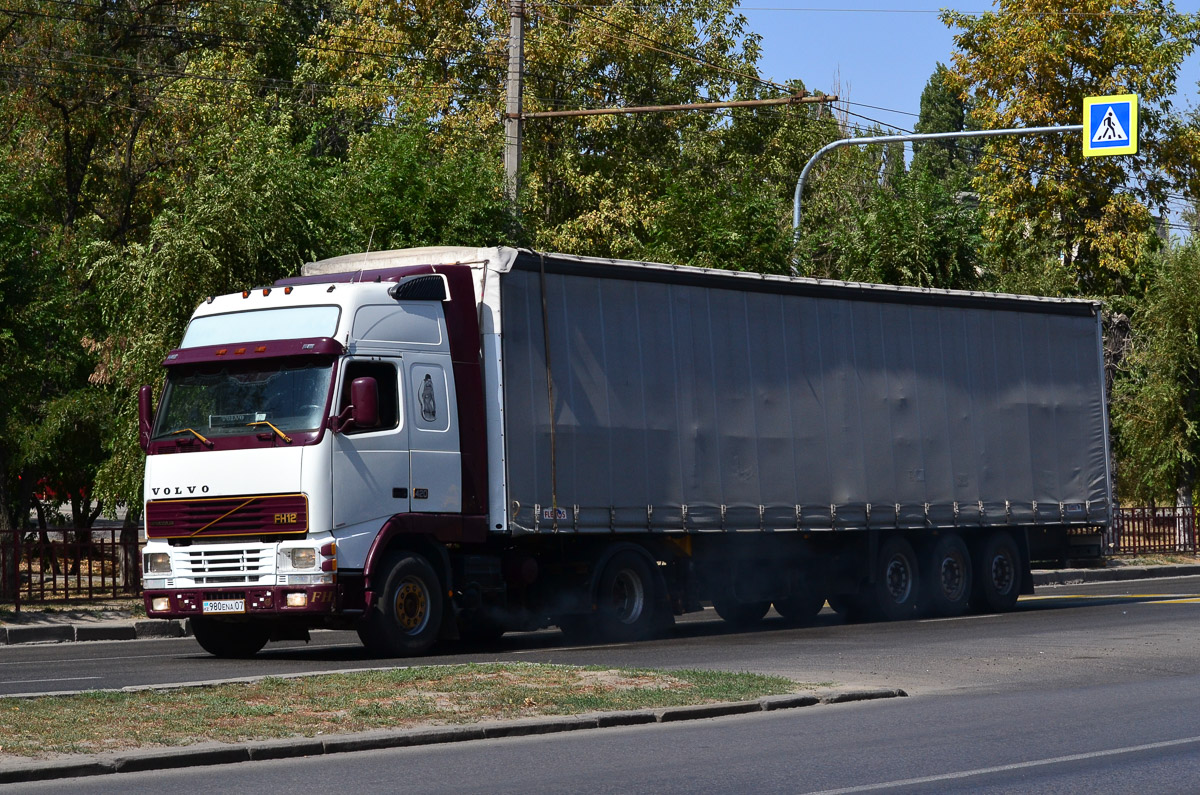 Западно-Казахстанская область, № 980 ENA 07 — Volvo ('1993) FH12.420