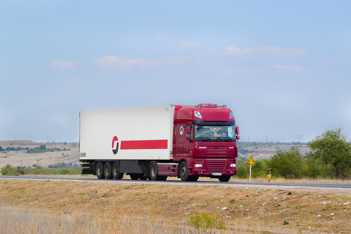 Волгоградская область, № А 898 УС 134 — DAF XF105 FT