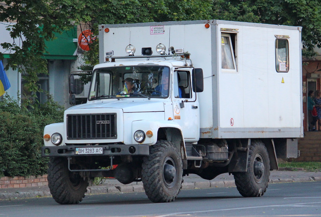 Одесская область, № ВН 3283 АС — ГАЗ-3308 «Садко»