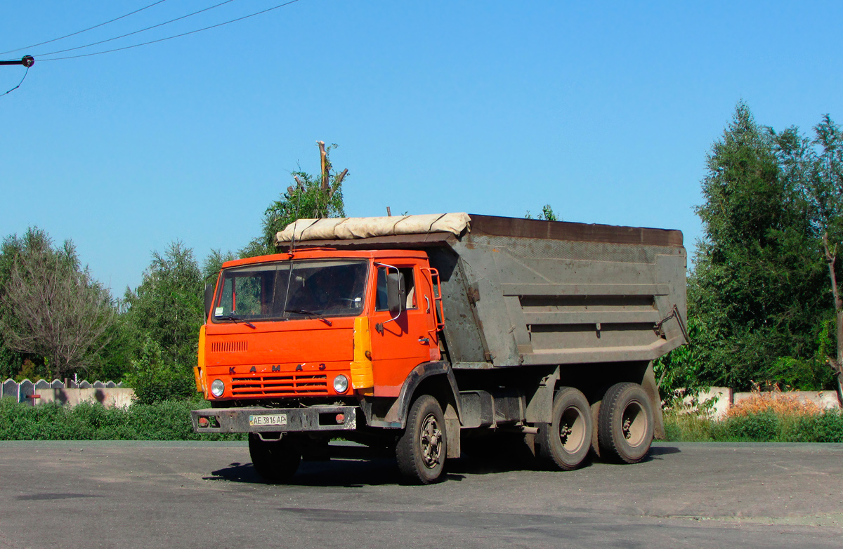 Днепропетровская область, № АЕ 3816 АР — КамАЗ-5511