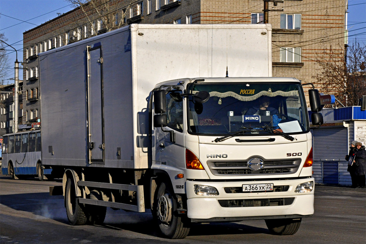 Алтайский край, № А 366 ХК 22 — Hino 500